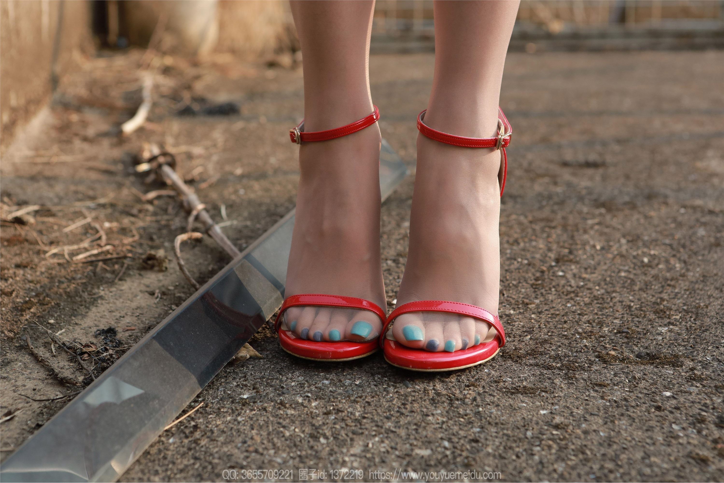 IESS异思趣向  2025.02.09 丝享家 1972 婉萍《西红柿（上）》